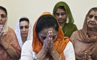For Sikhs and Muslims, Fear after a Terror Attack